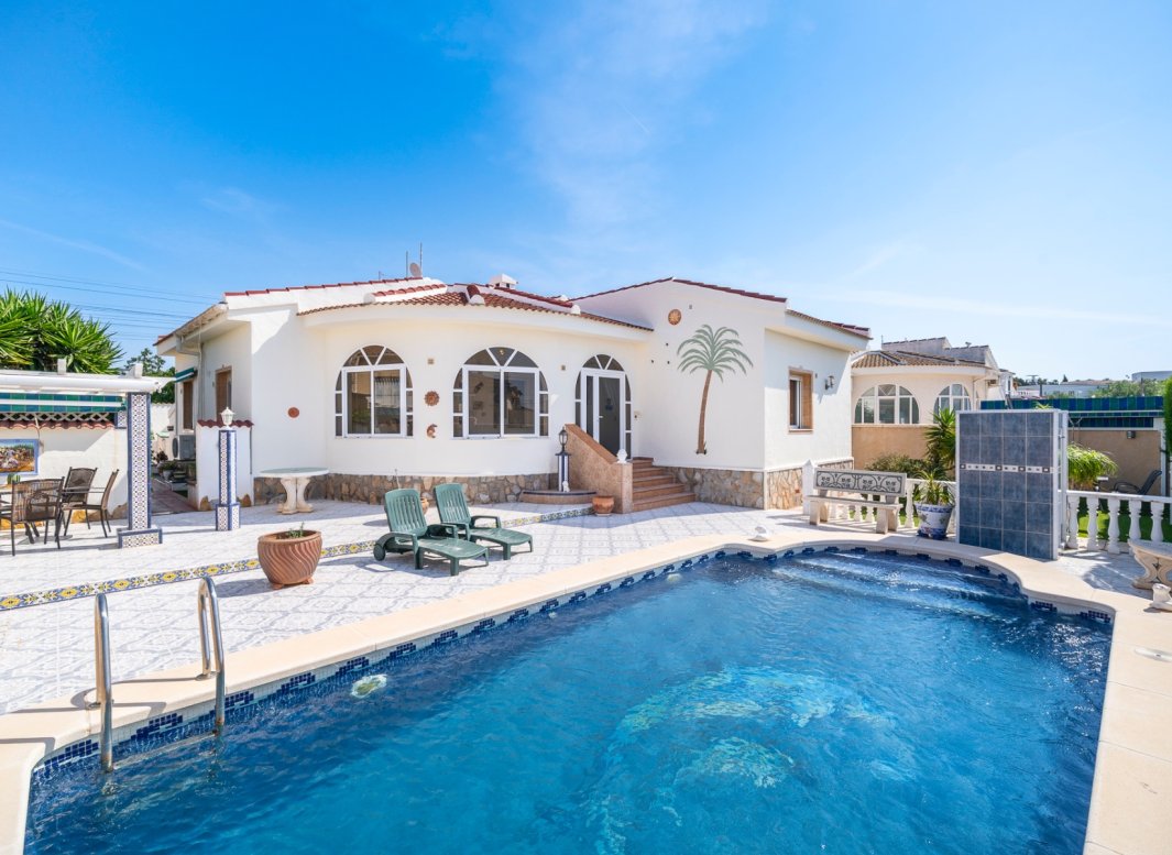 Reventa - Villa -
Ciudad Quesada