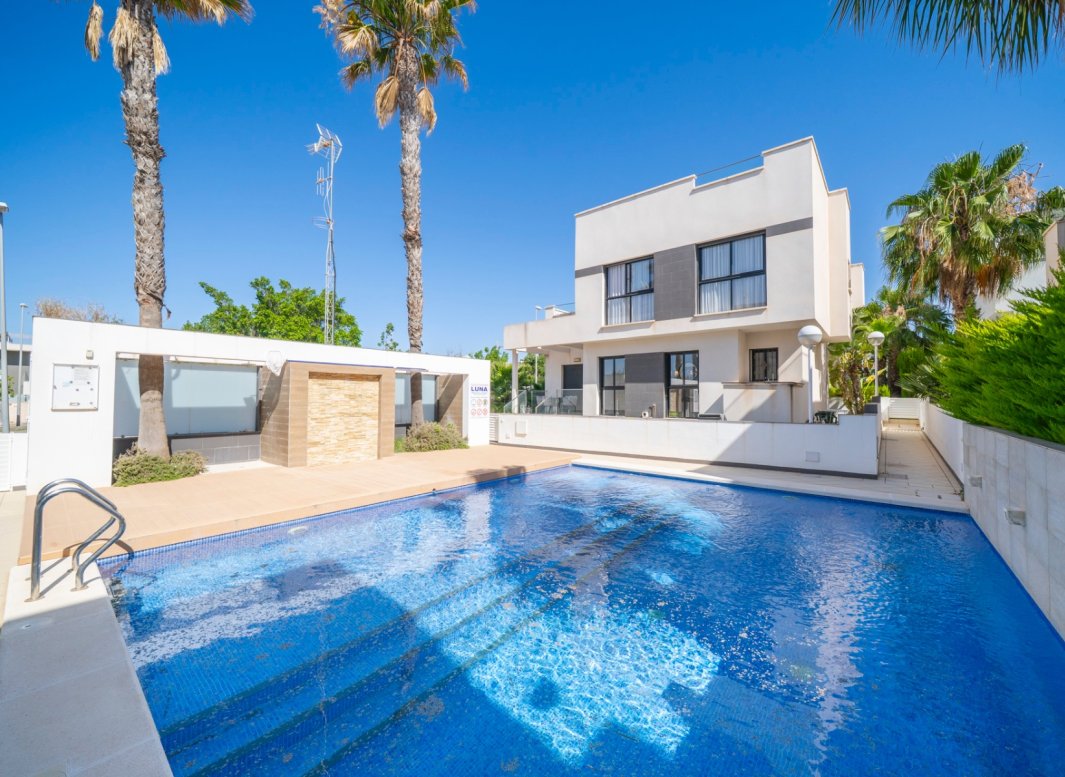 Reventa - Villa -
Ciudad Quesada