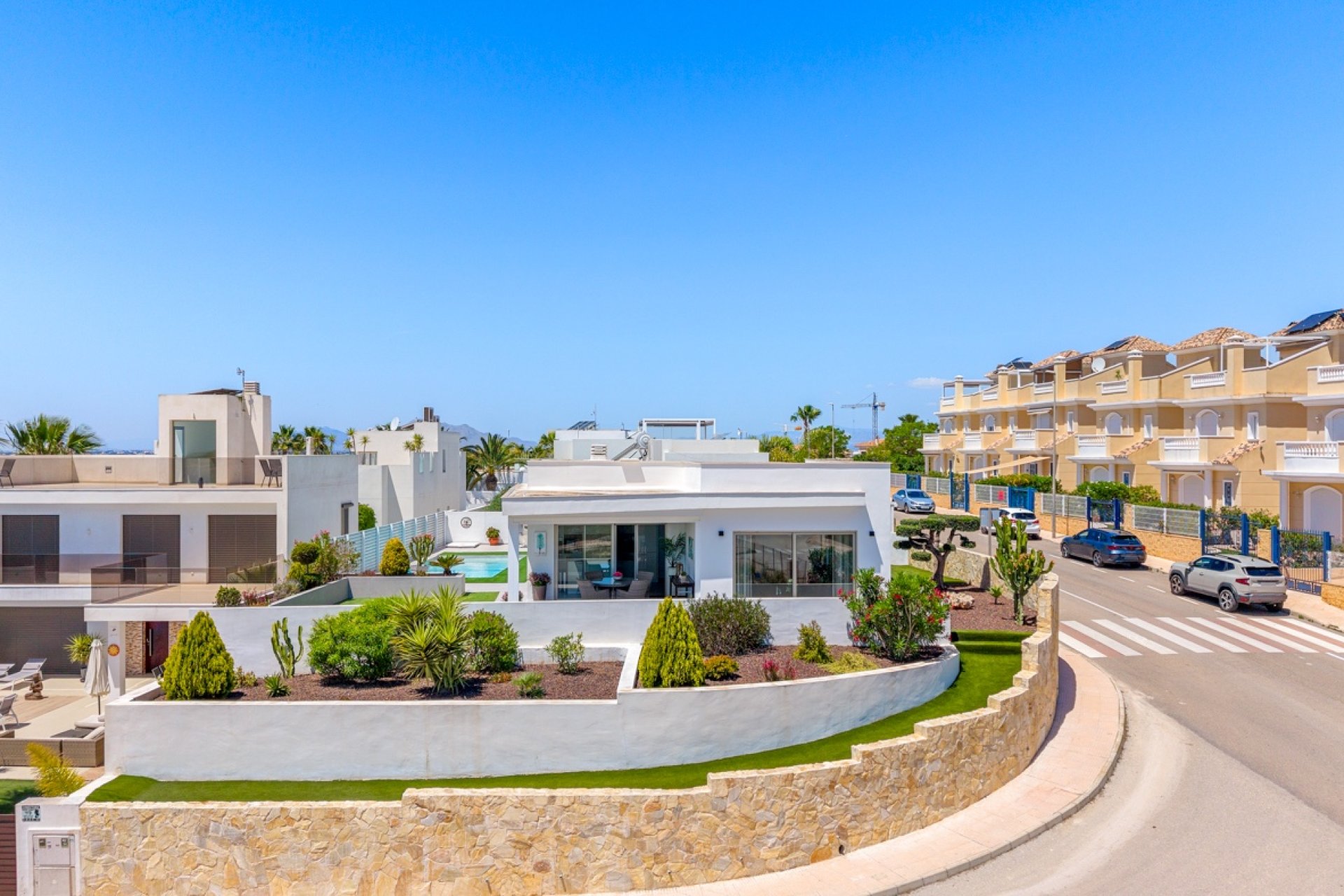 Reventa - Villa -
La Marina