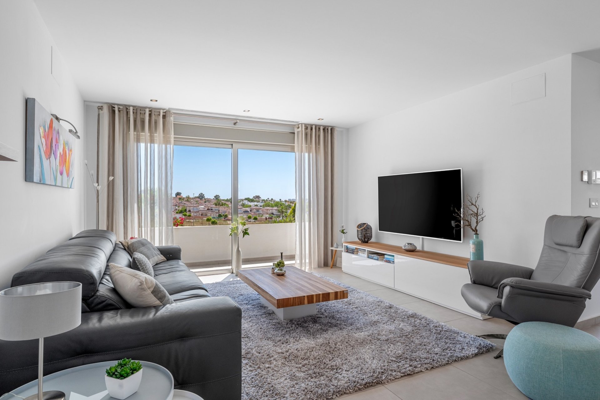 Reventa - Villa -
La Marina