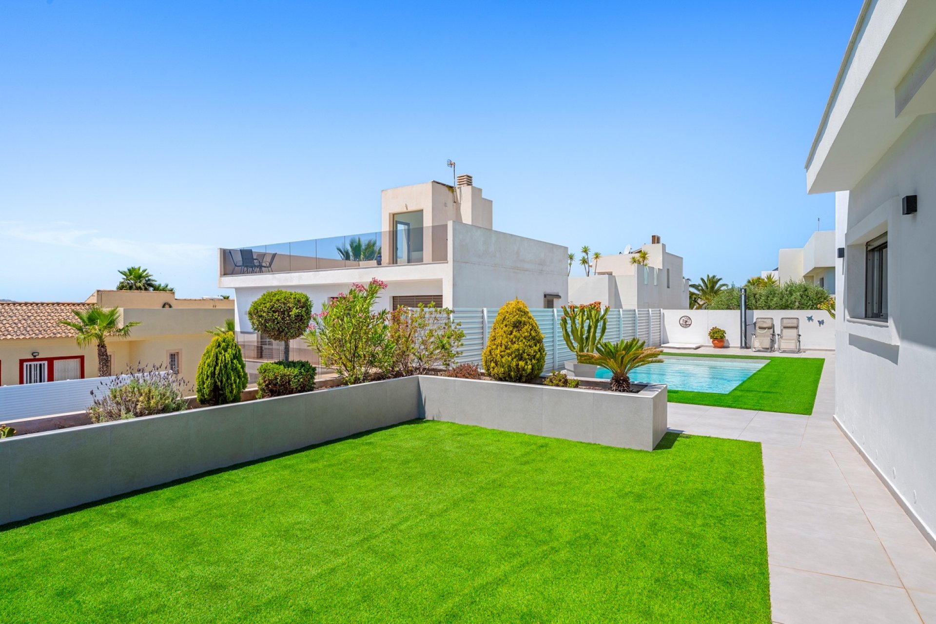 Reventa - Villa -
La Marina