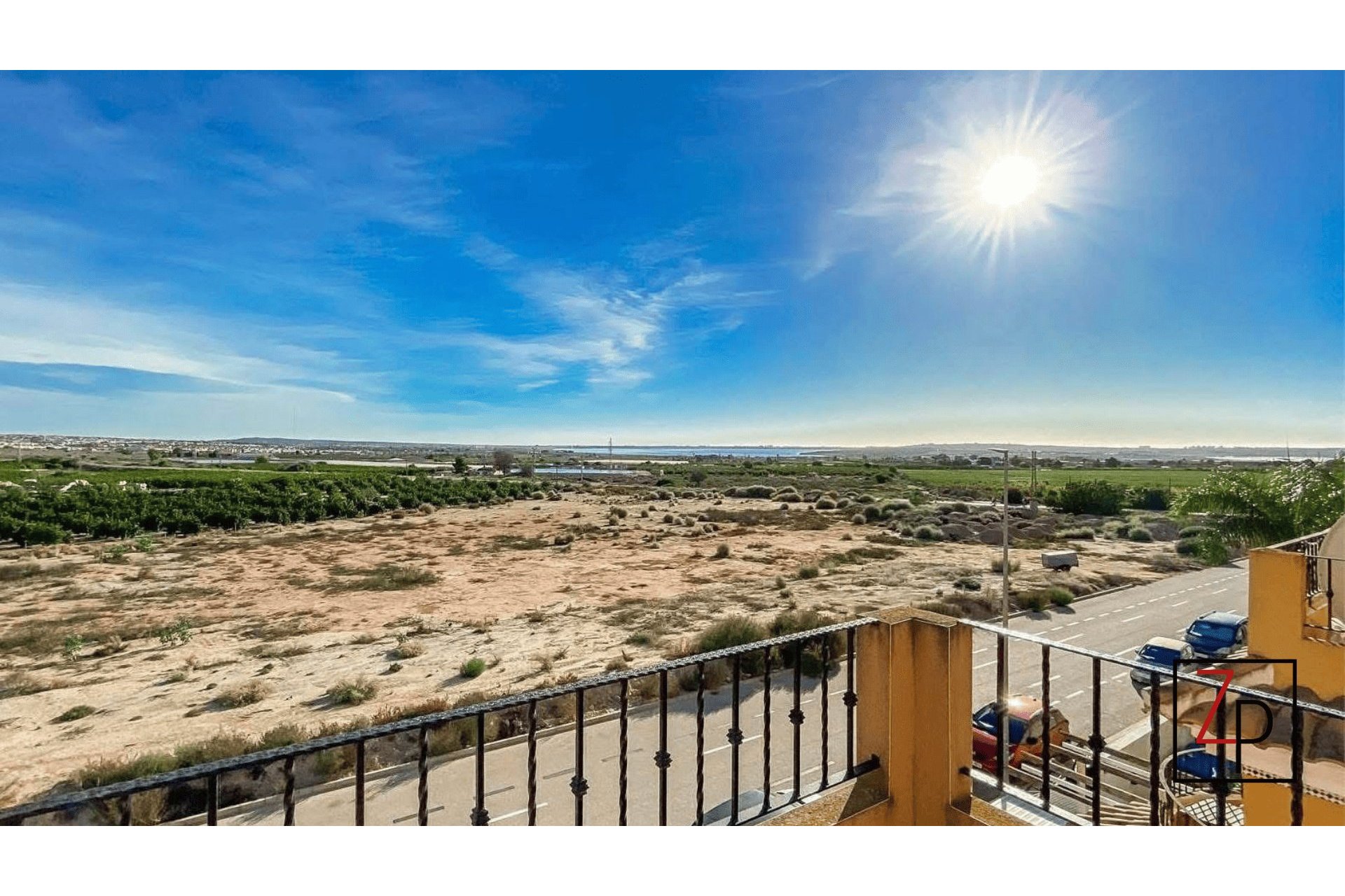 Reventa - Villa -
Los Montesinos - La Herrada