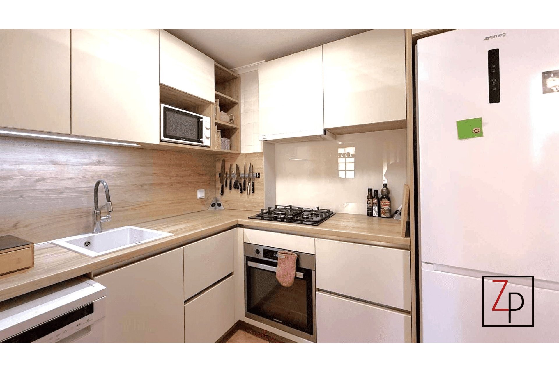 Reventa - Villa -
Los Montesinos - La Herrada