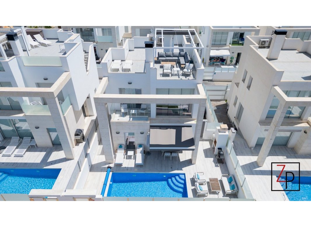 Reventa - Villa -
Orihuela Costa - Cabo roig - La Zenia