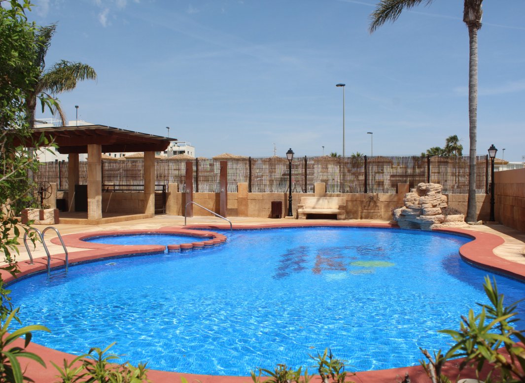 Reventa - Villa -
Orihuela Costa - Los Dolses