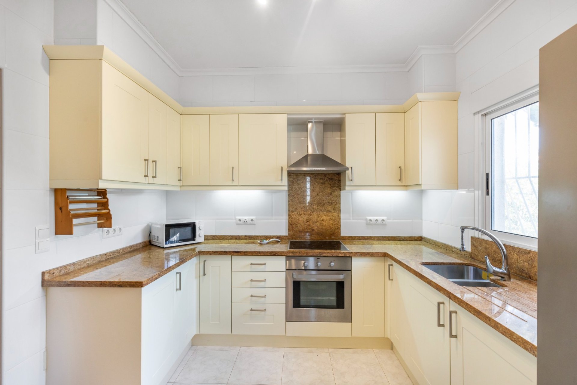 Reventa - Villa -
San Fulgencio - La Marina