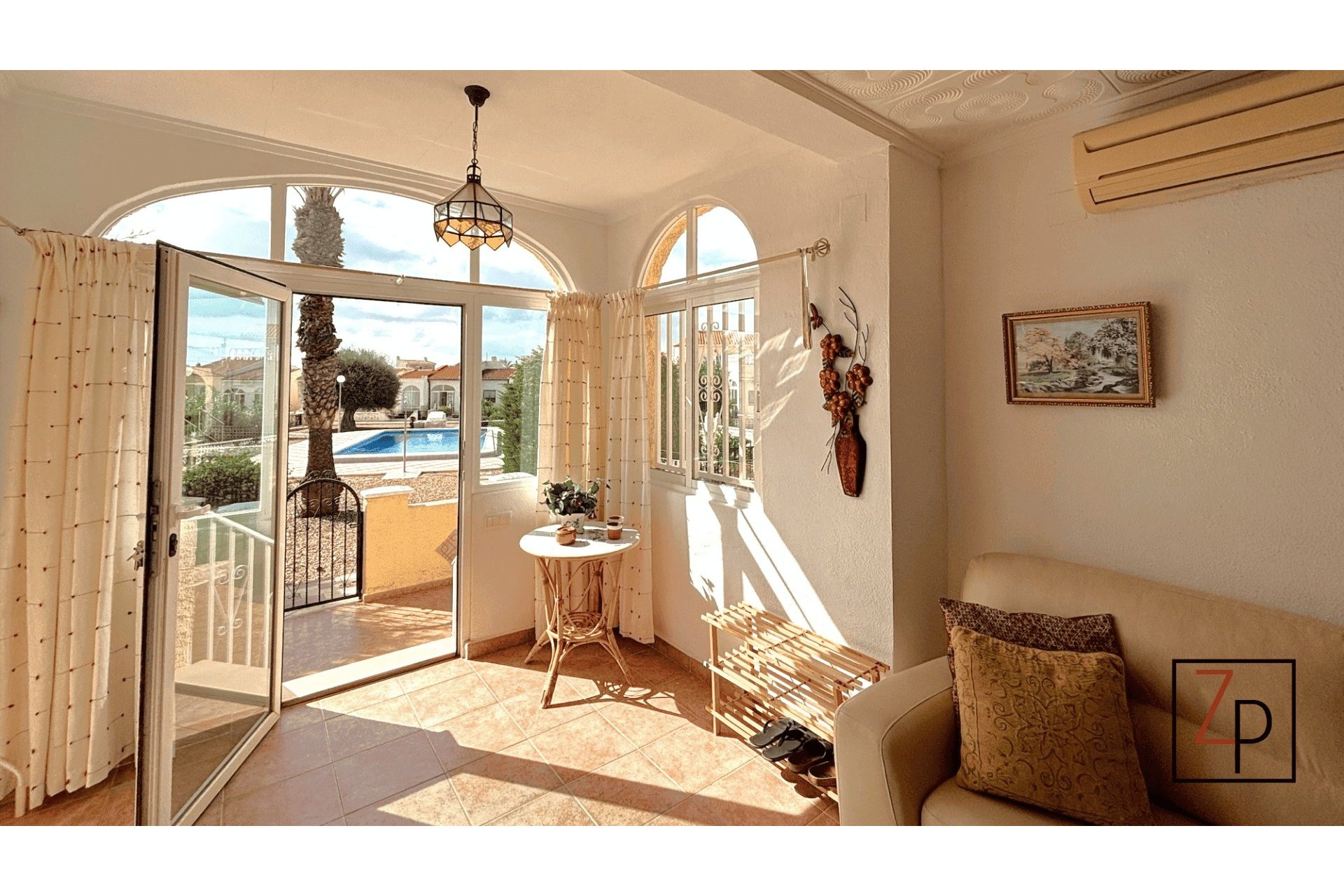 Reventa - Villa -
San Fulgencio - urb. La Marina