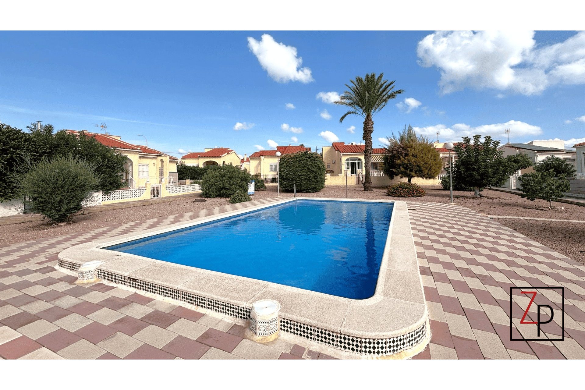 Reventa - Villa -
San Fulgencio - urb. La Marina