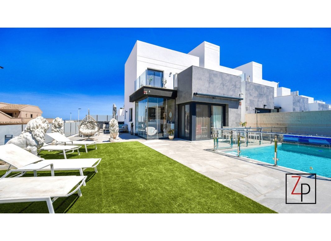 Reventa - Villa -
Torrevieja - La Veleta