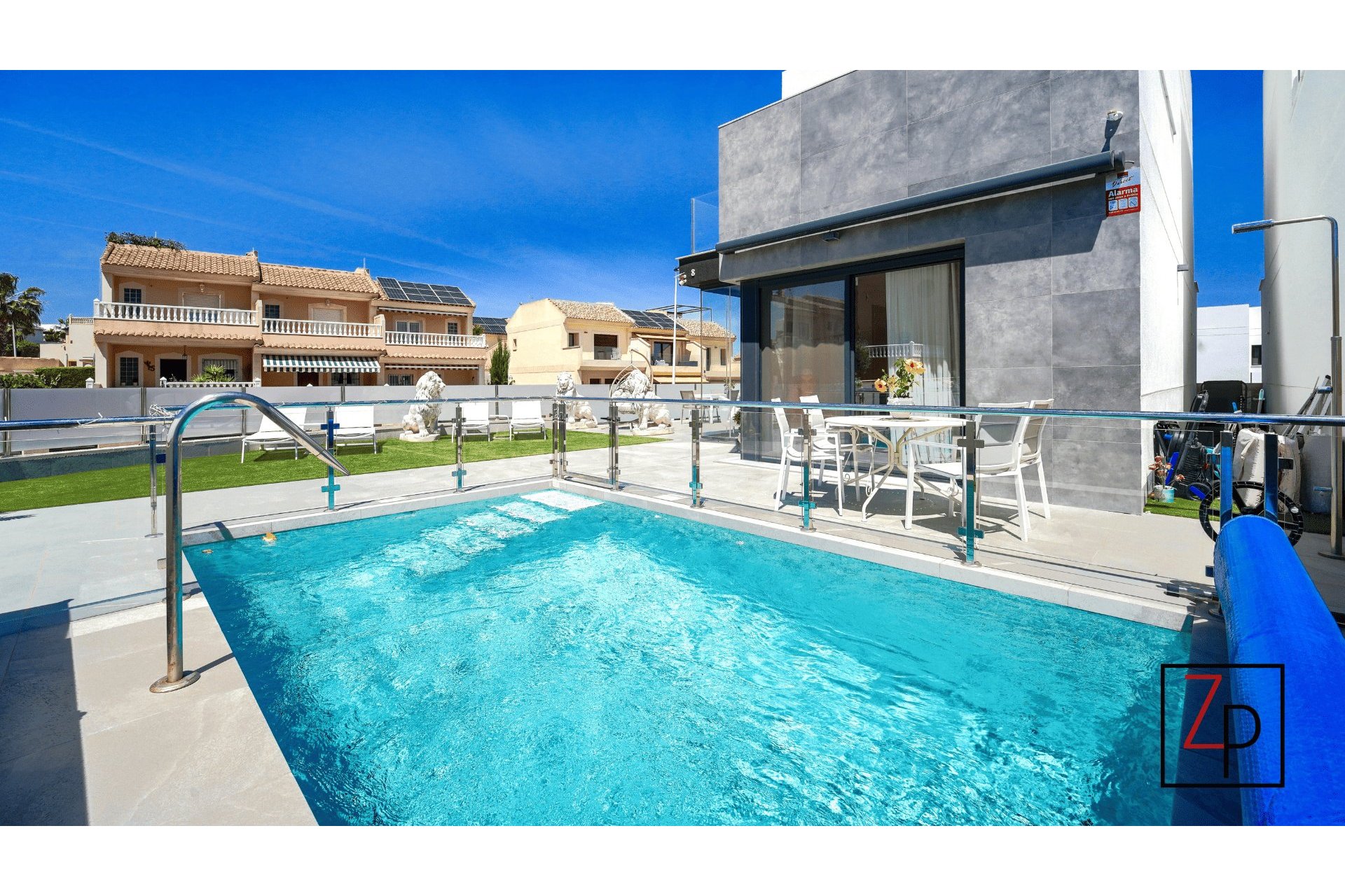 Reventa - Villa -
Torrevieja - La Veleta