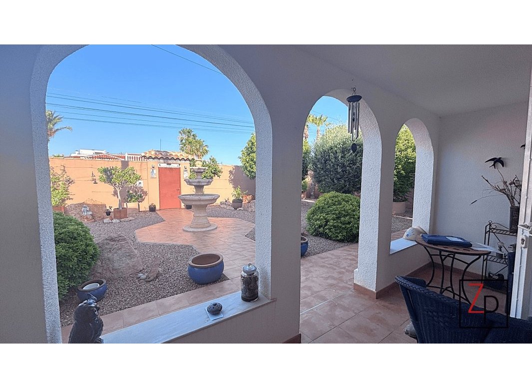 Reventa - Villa -
Torrevieja - Torretas