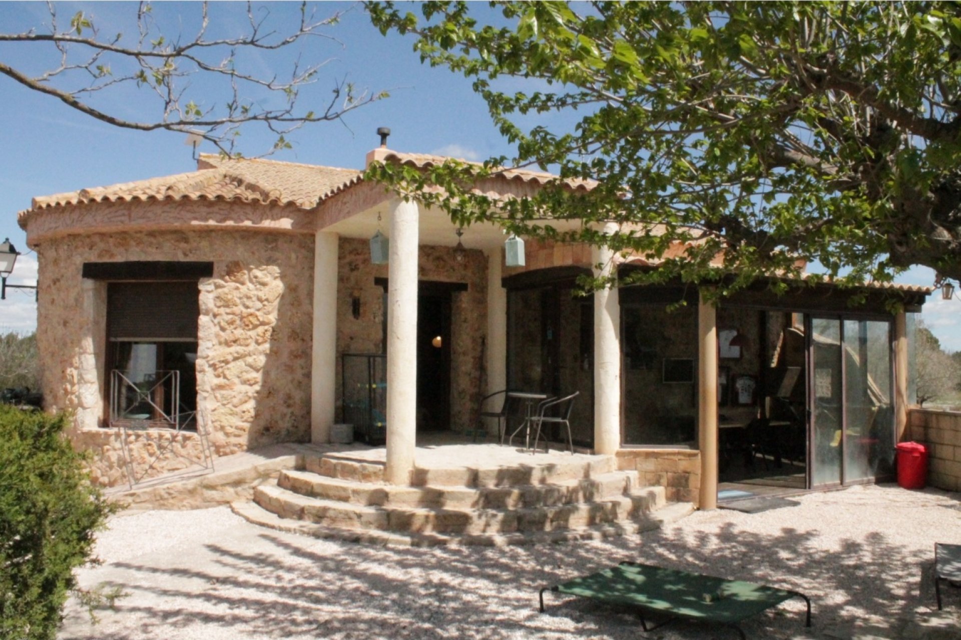 Reventa - Villa -
Villena