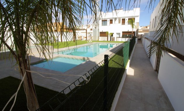 Townhouse - New Build - Pilar de la Horadada -
                parque Andromeda