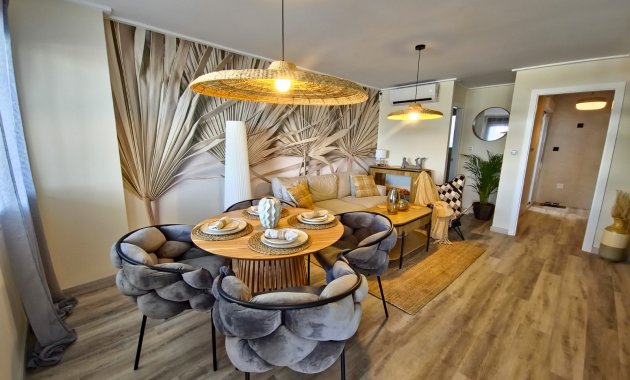 Townhouse - Resale - Torrevieja -
                Los Balcones