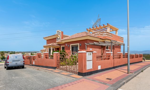 Villa - Endursala - Algorfa -
                Algorfa