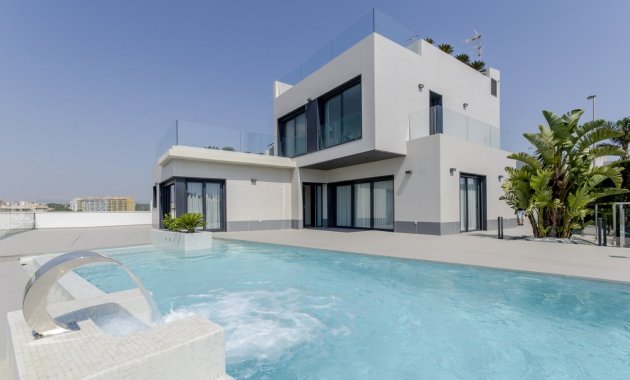 Villa - Obra nueva - Orihuela Costa -
                Campoamor