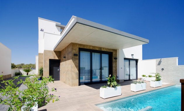 Villa - Obra nueva -
            San Miguel de Salinas - NB-40087