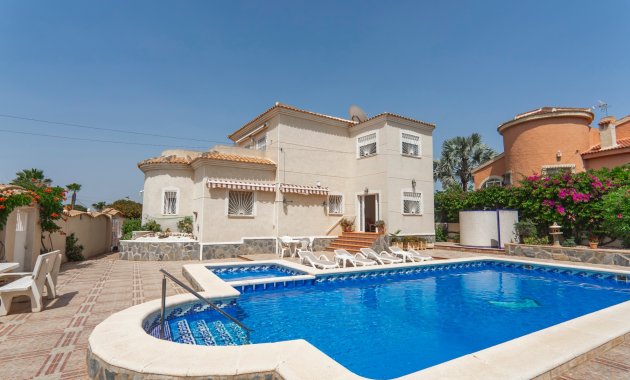 Villa - Resale - Ciudad Quesada -
                Campo De Golf La Marquesa