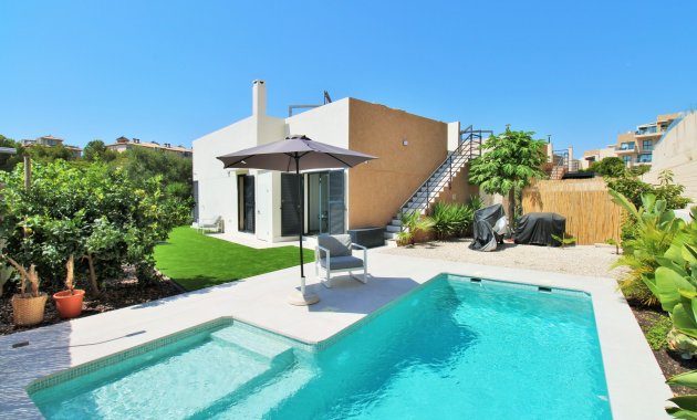 Villa - Resale - La Zenia -
                La Zenia