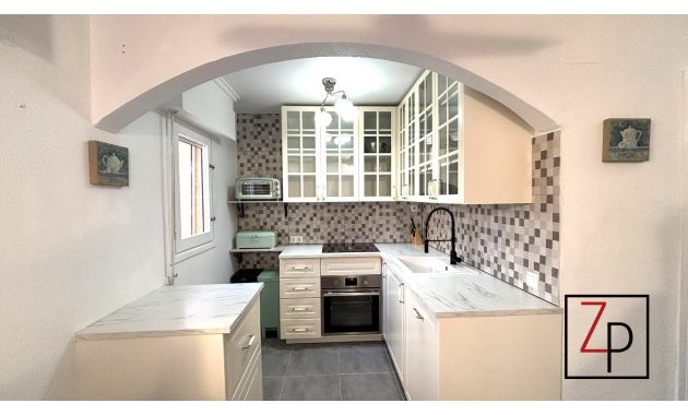 Villa - Resale -
            Orihuela Costa - 0555