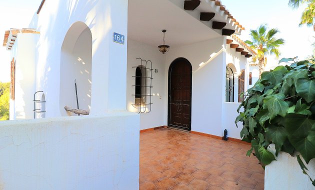 Villa - Resale - Orihuela Costa -
                Los Dolses