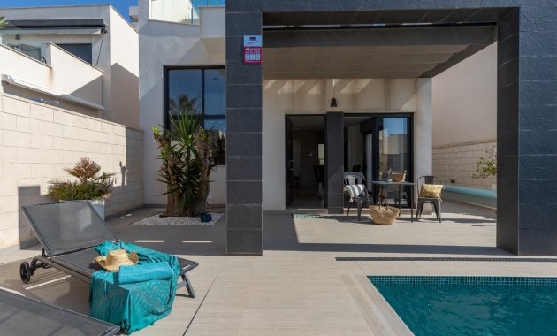 Villa - Resale - Rojales -
                Ciudad Quesada