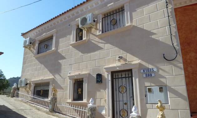 Villa - Resale - Rojales -
                Rojales