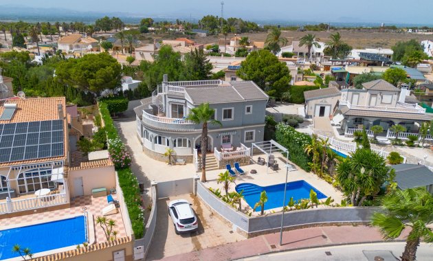 Villa - Resale - San Fulgencio -
                La Marina