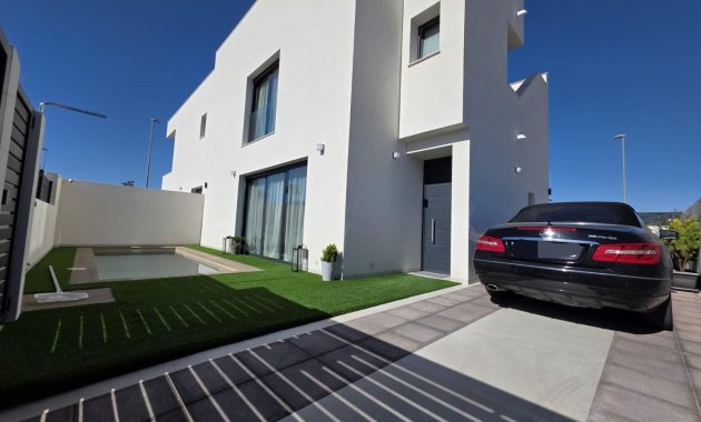 Villa - Reventa - Benijofar -
                Benijofar