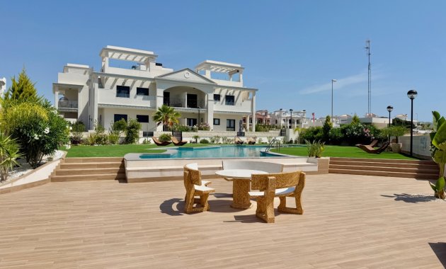 Resale - Apartment  -
Ciudad Quesada
