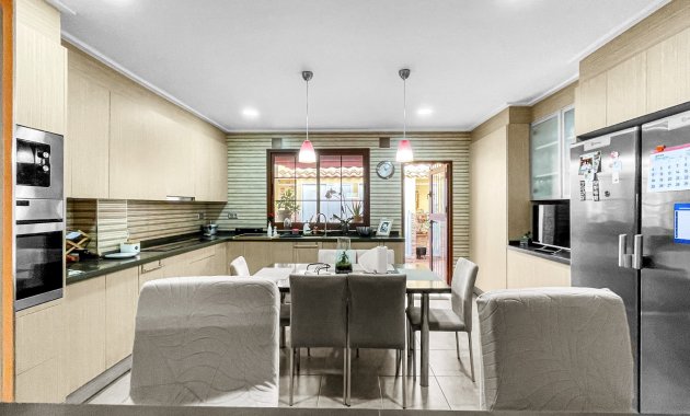 Resale - Townhouse -
Torrevieja - Los Balcones