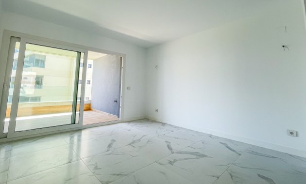 Resale - Apartment  -
Orihuela Costa - Punta Prima