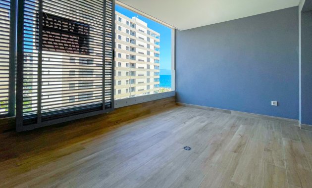 Resale - Apartment  -
Orihuela Costa - Punta Prima