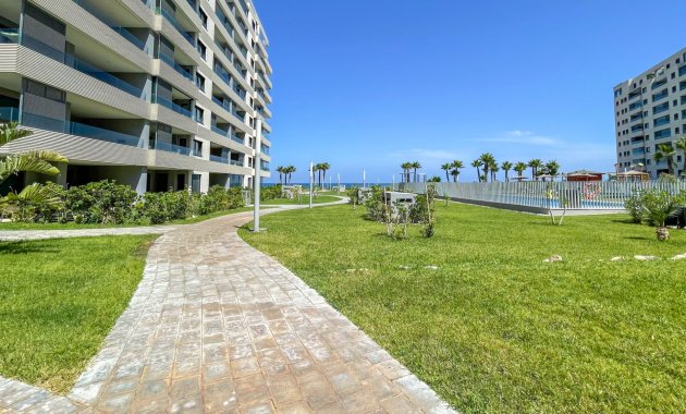 Resale - Apartment  -
Orihuela Costa - Punta Prima