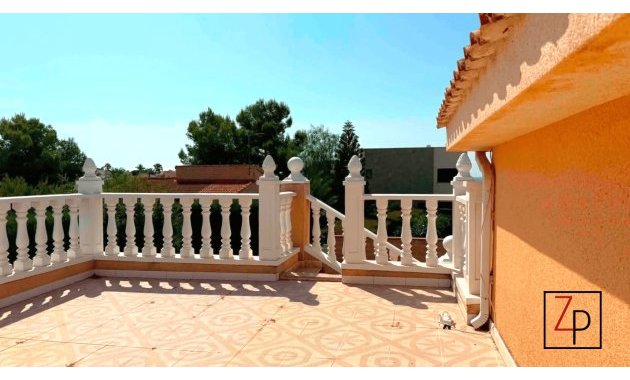 Reventa - Villa -
Ciudad Quesada