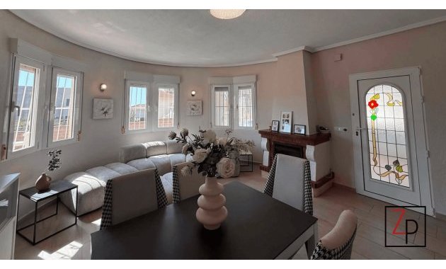 Reventa - Villa -
Ciudad Quesada