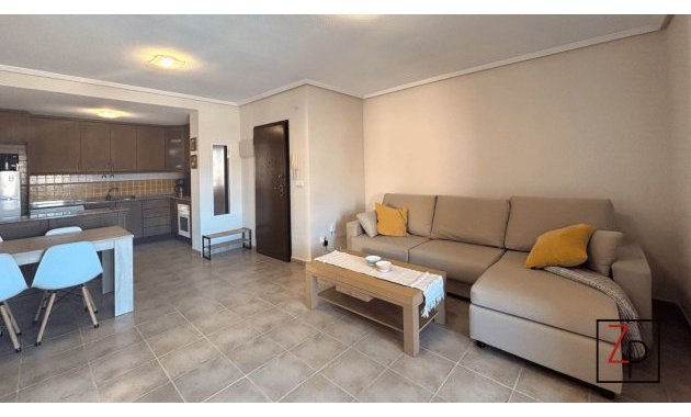 Resale - Apartment  -
Torrevieja - Altos del Sol
