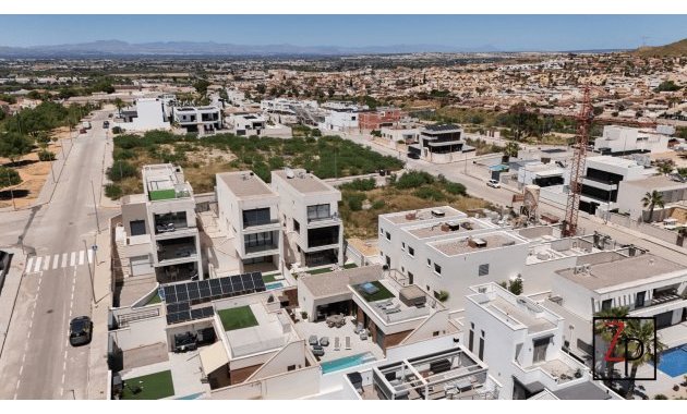 Resale - Villa -
Benijofar - Pueblo