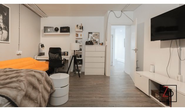 Resale - Villa -
Benijofar - Pueblo
