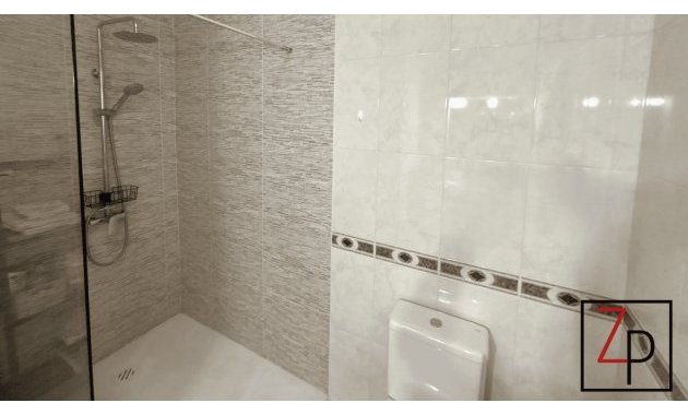 Resale - Duplex -
Ciudad Quesada - Doña Pepa