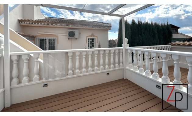Resale - Duplex -
Ciudad Quesada - Doña Pepa