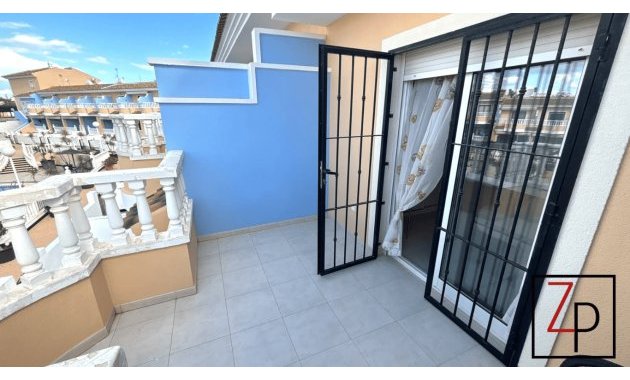 Resale - Duplex -
Ciudad Quesada - Doña Pepa