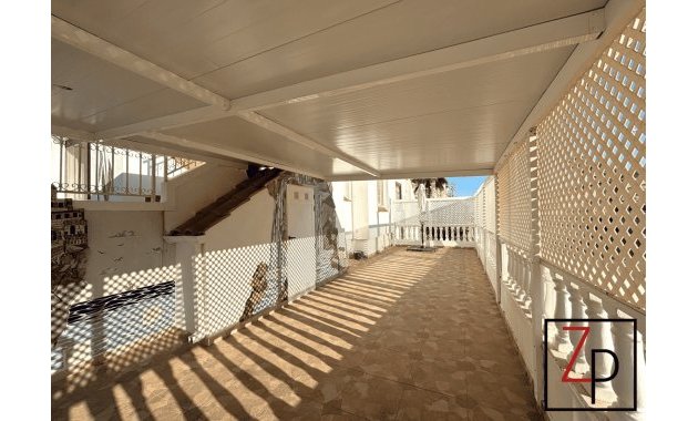 Resale - Bungalow -
Orihuela Costa - Playa Flamenca Norte