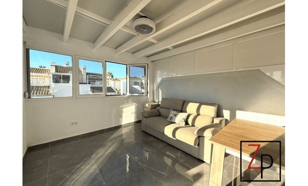 Resale - Bungalow -
Orihuela Costa - Playa Flamenca Norte