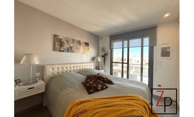 Resale - Duplex -
Benijofar - Pueblo