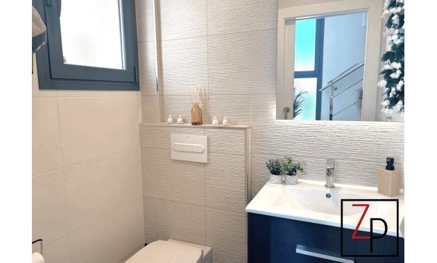 Resale - Duplex -
Benijofar - Pueblo