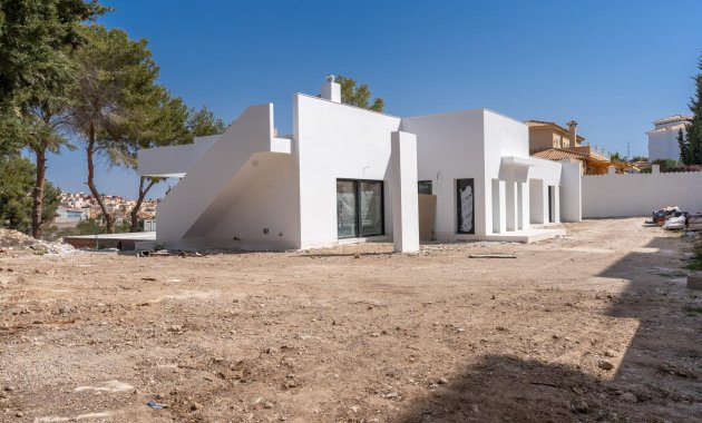 Obra nueva - Villa -
Orihuela Costa - Las Filipinas