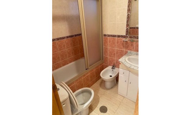 Reventa - Apartamento/ piso -
Torrevieja