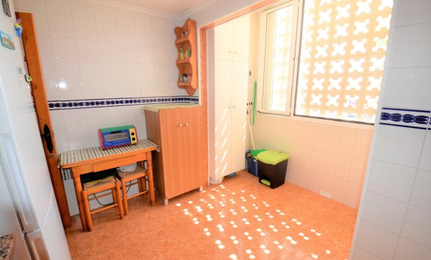 Resale - Apartment / flat -
Guardamar del Segura - Urb. Las Viñas