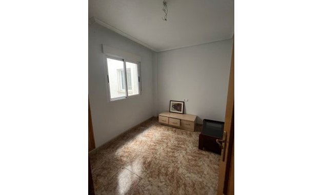 Resale - Apartment / flat -
Torrevieja - Center